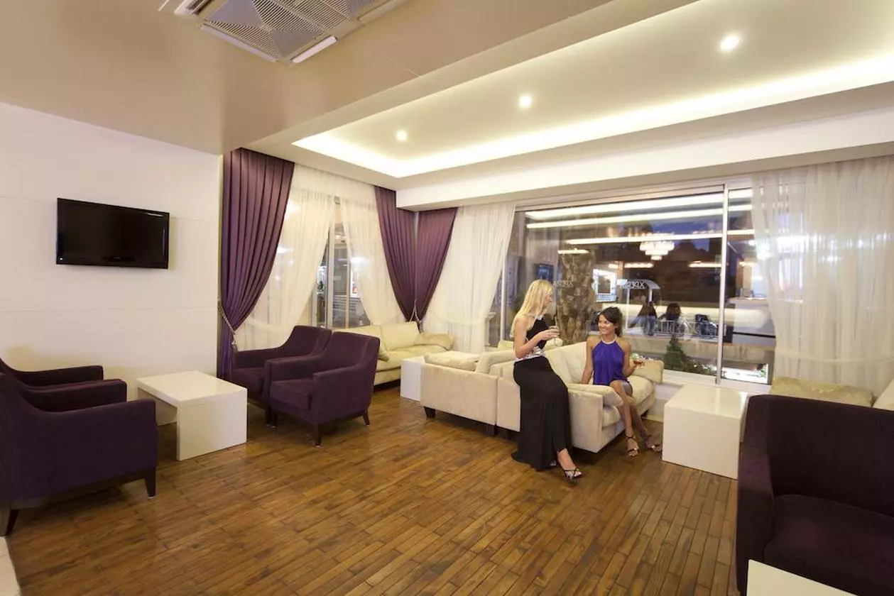 XPERIAGRANDBALI_SHABAVIZ (12).jpg